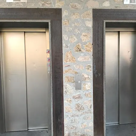 Little * Перуджа